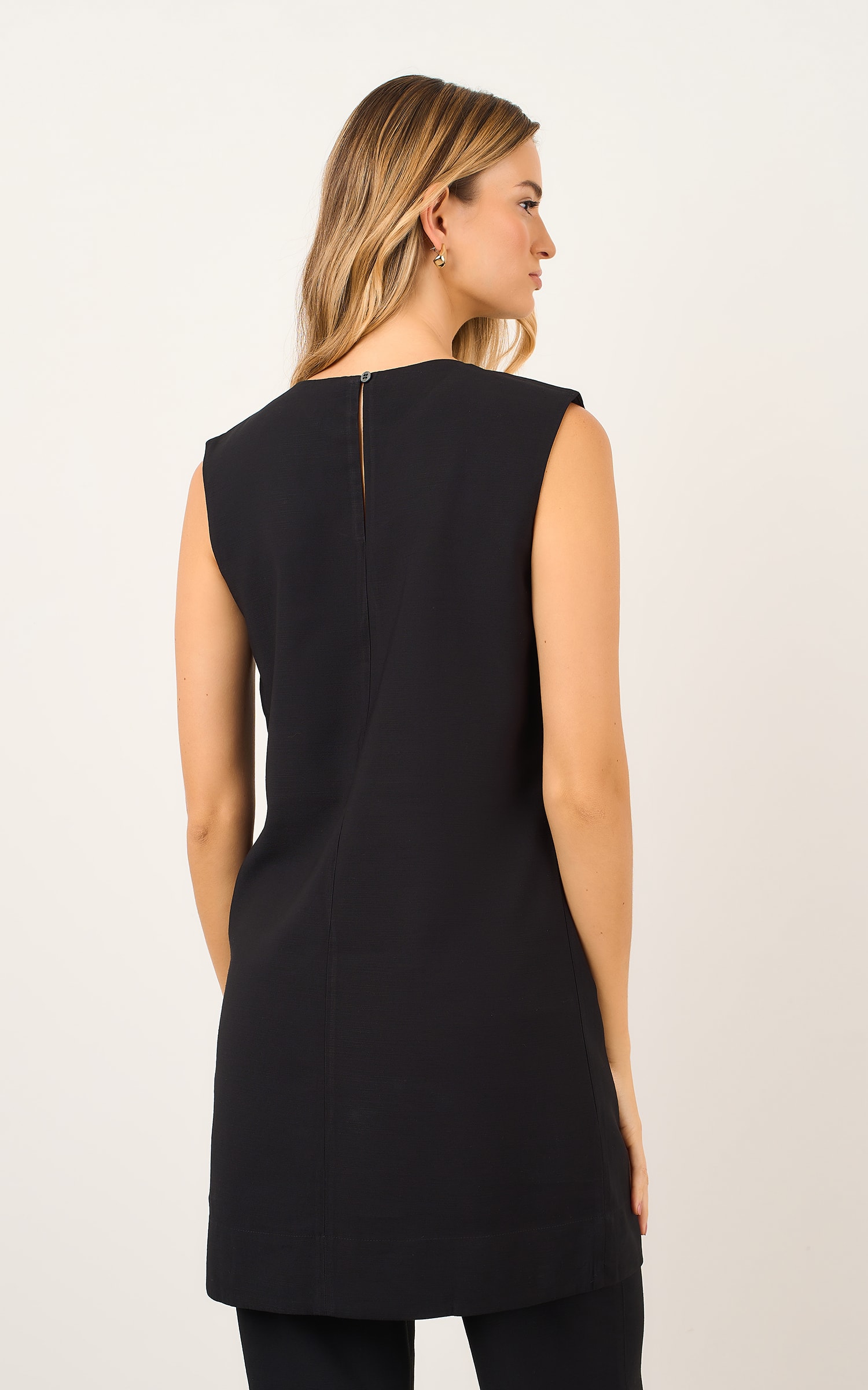 Vestido Retinho Sereno Preto
