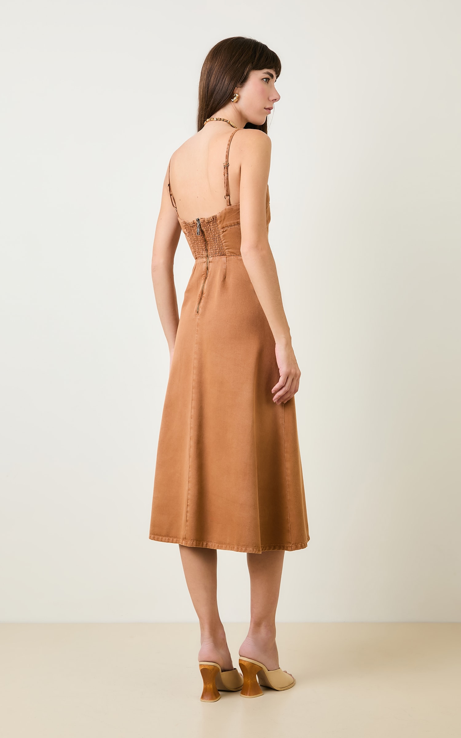 Vestido Sarja Recortes Mocha