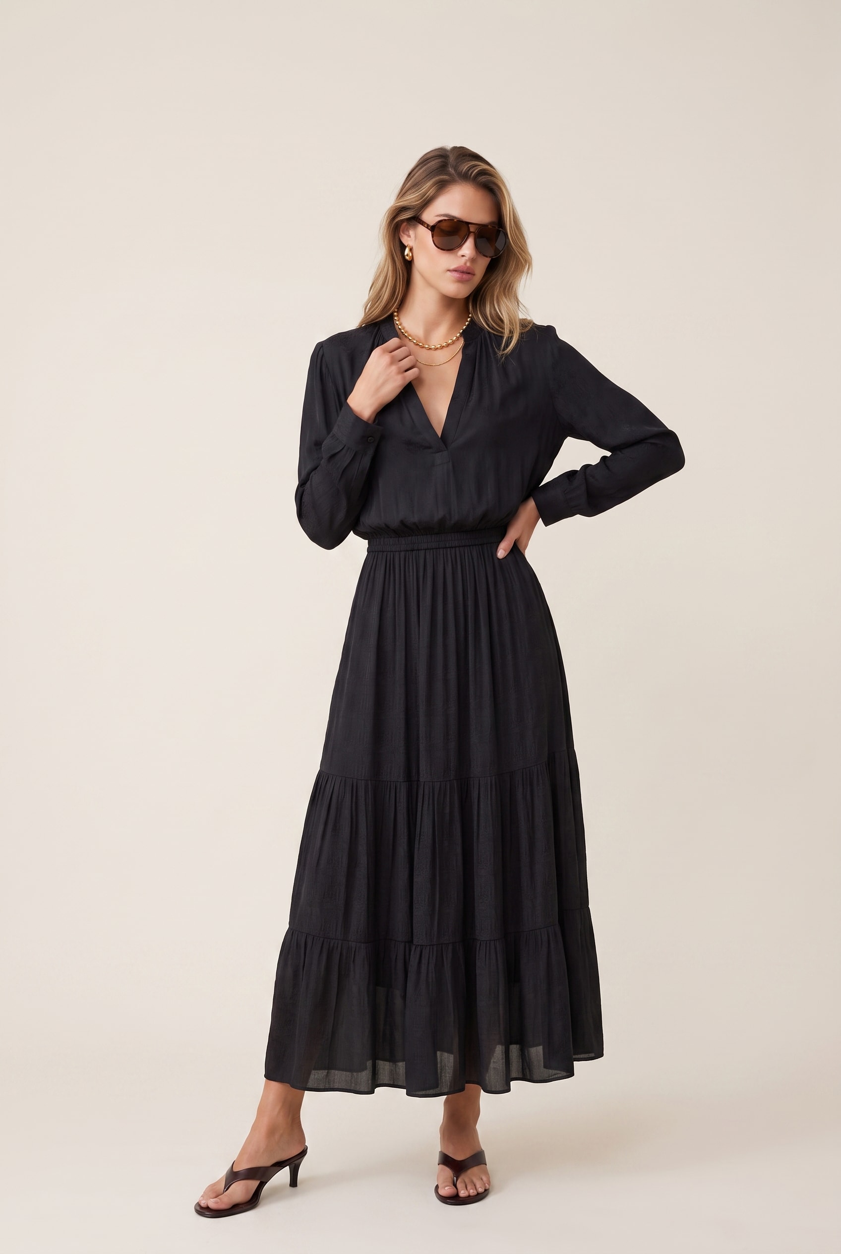 Vestido Satin Serpetine Preto