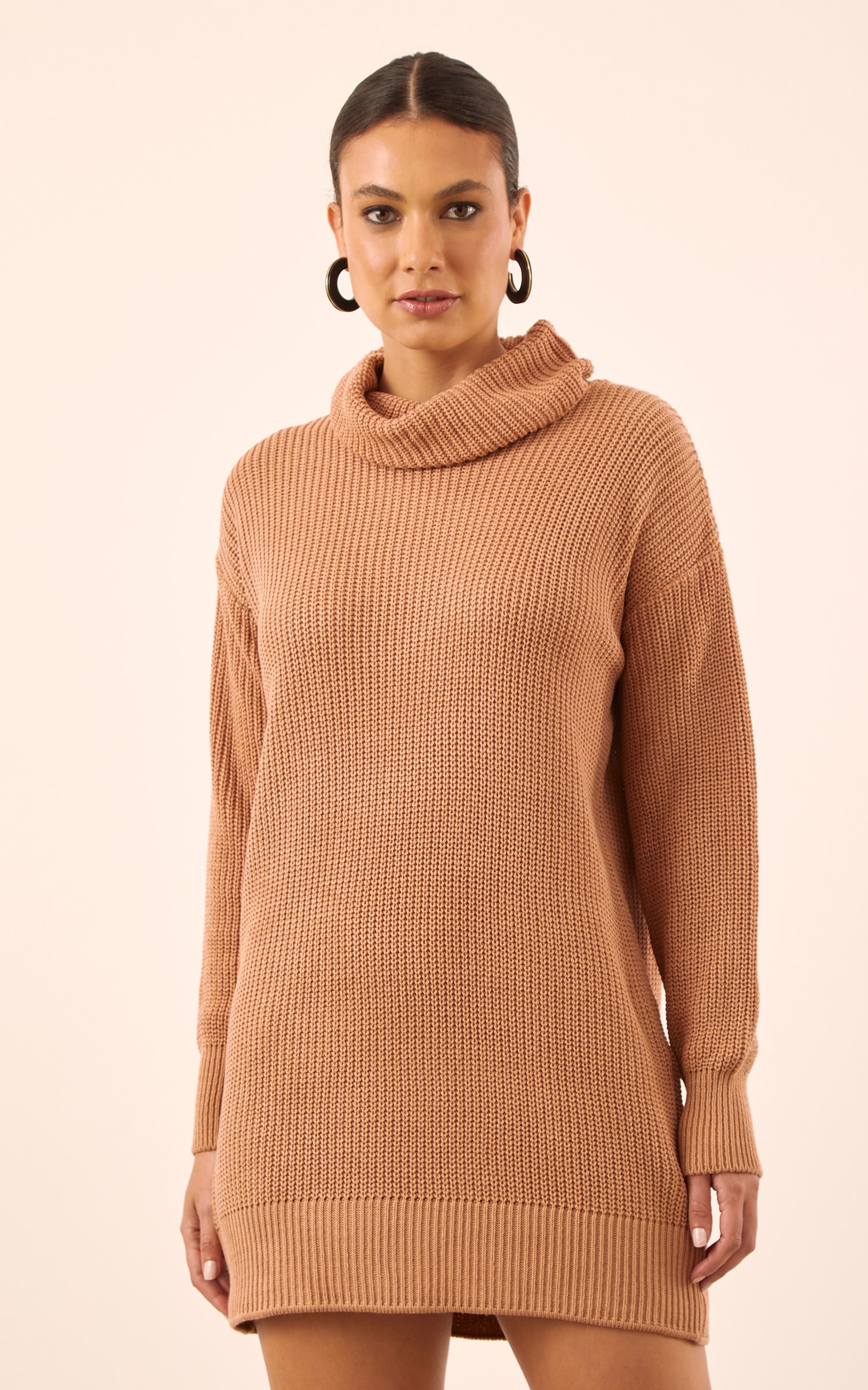 Vestido Tricot Gola Alta Caramelo
