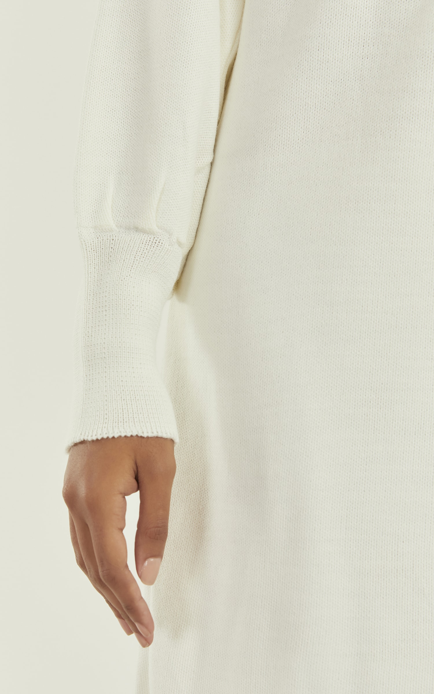 Vestido Tricot Manga Bufante Off White
