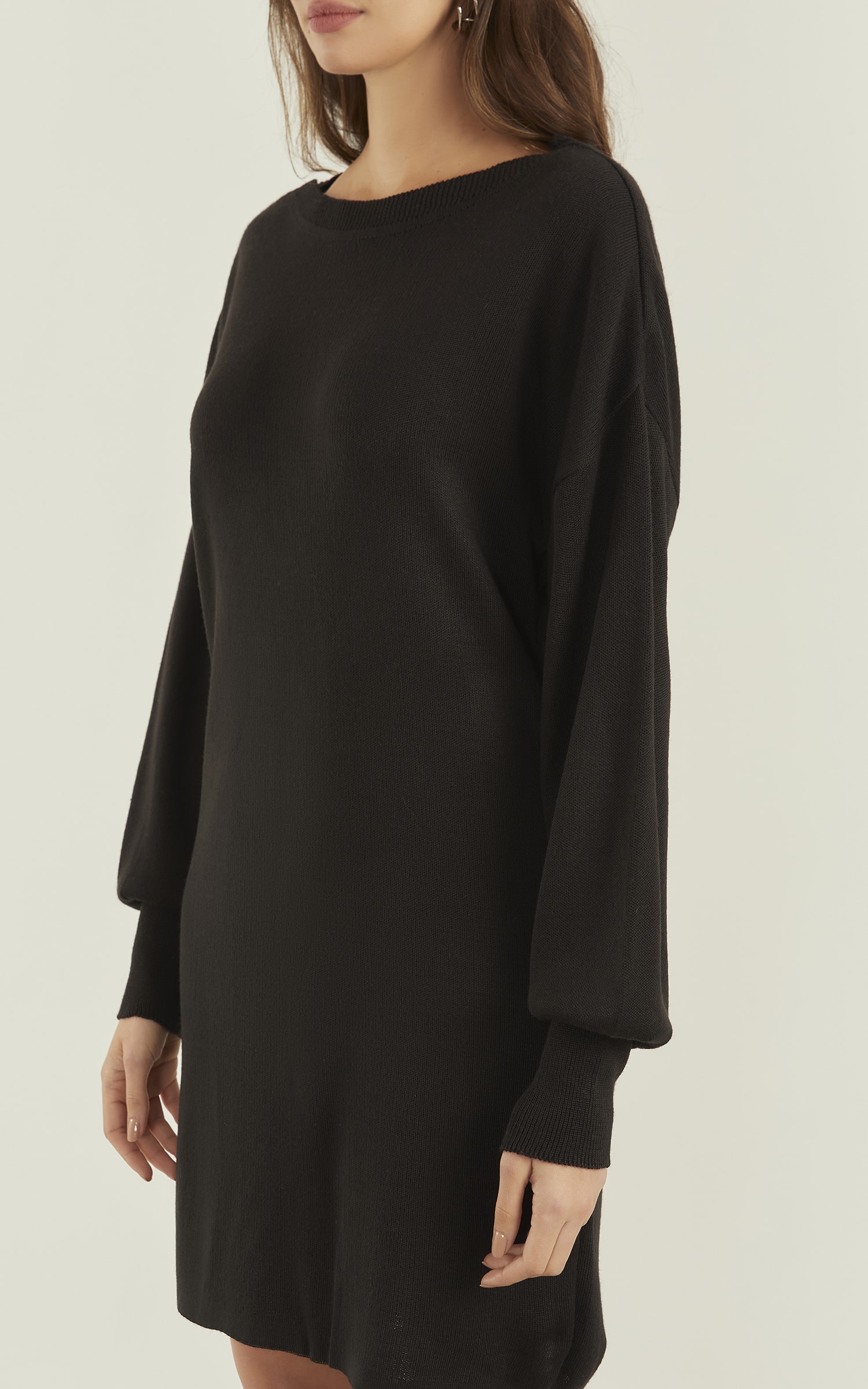 Vestido Tricot Manga Bufante Preto