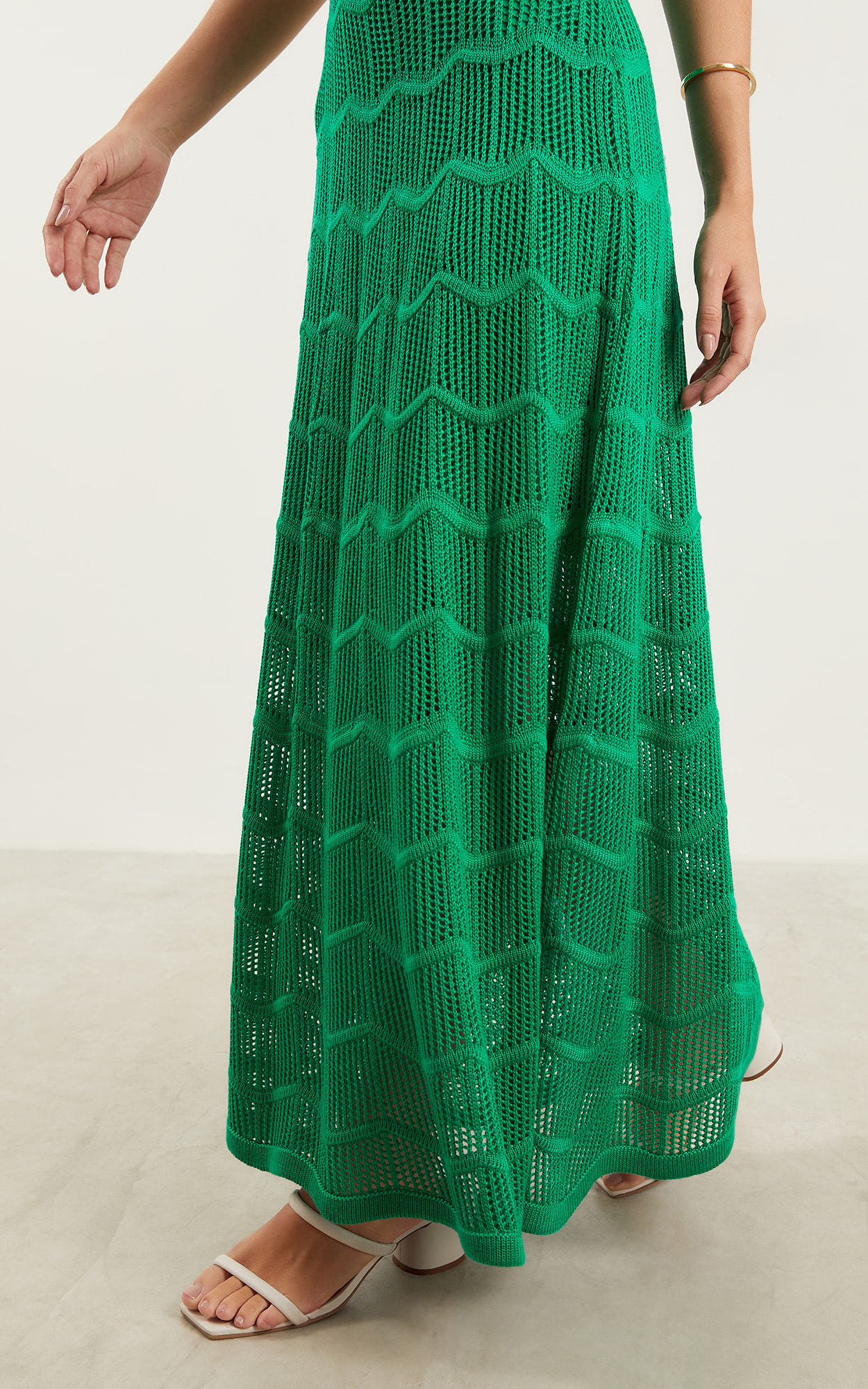 Vestido Tricot Vazado Verde Bandeira
